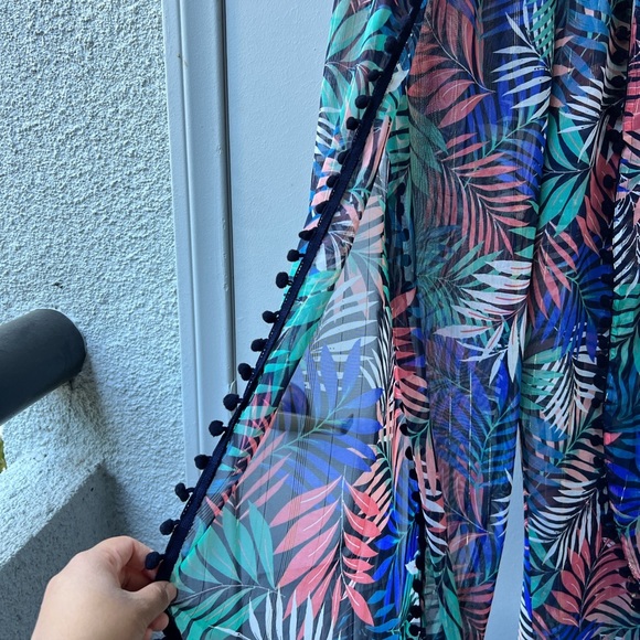 Beautiful sheer pants - Picture 2 of 3